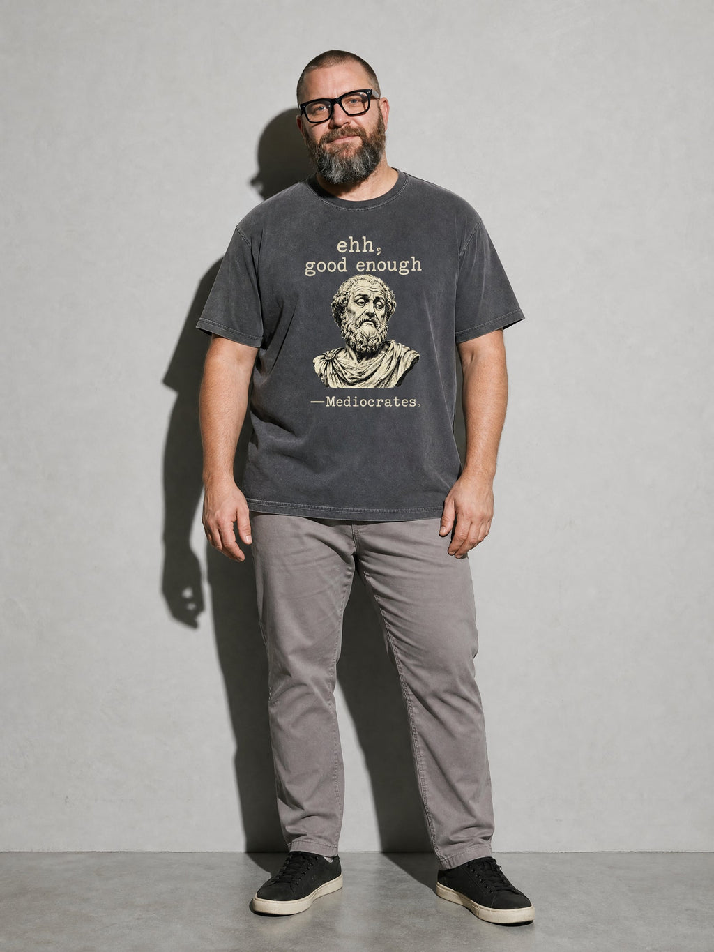 Mediocrates Premium Shirt - Pepper - on-model full length