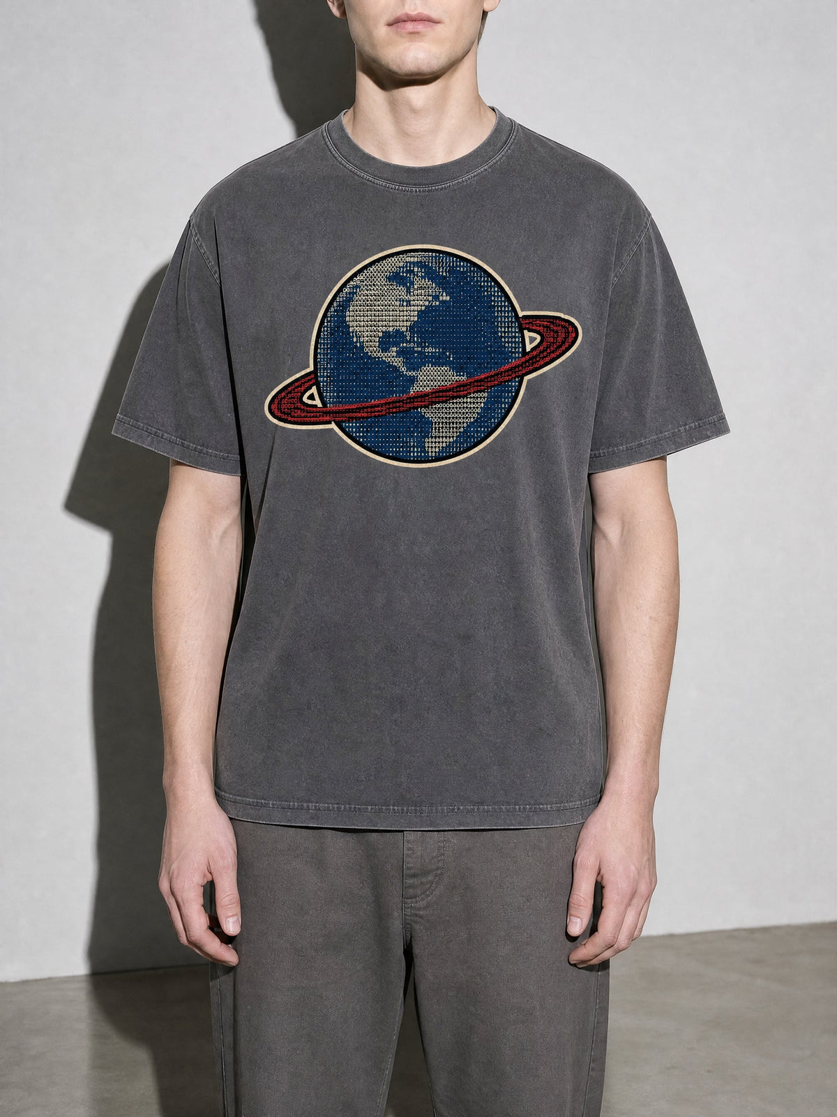 Earth Data Premium Shirt - Pepper - on-model zoom